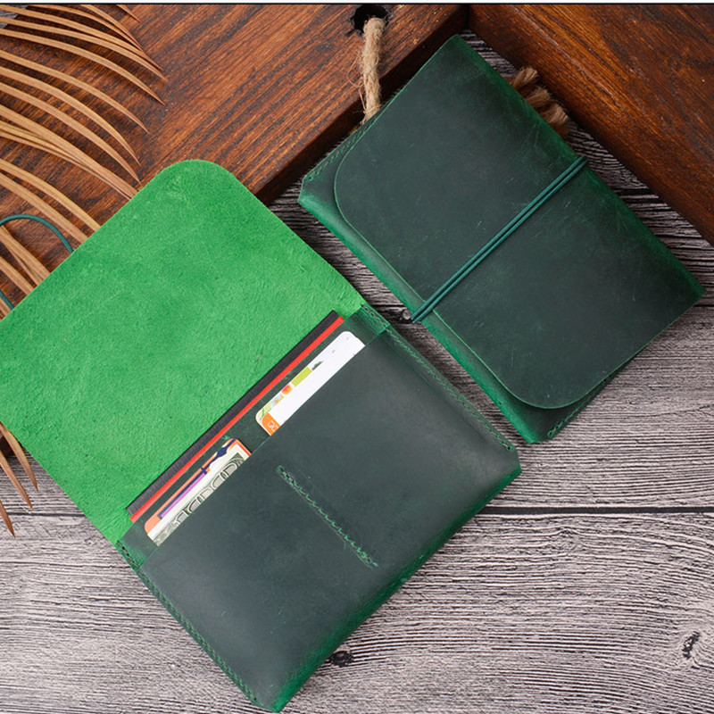 Bifold Leather Wallet - Handgemaakte paspoortportemonnee van koeienhuidleer met bovenlaag,