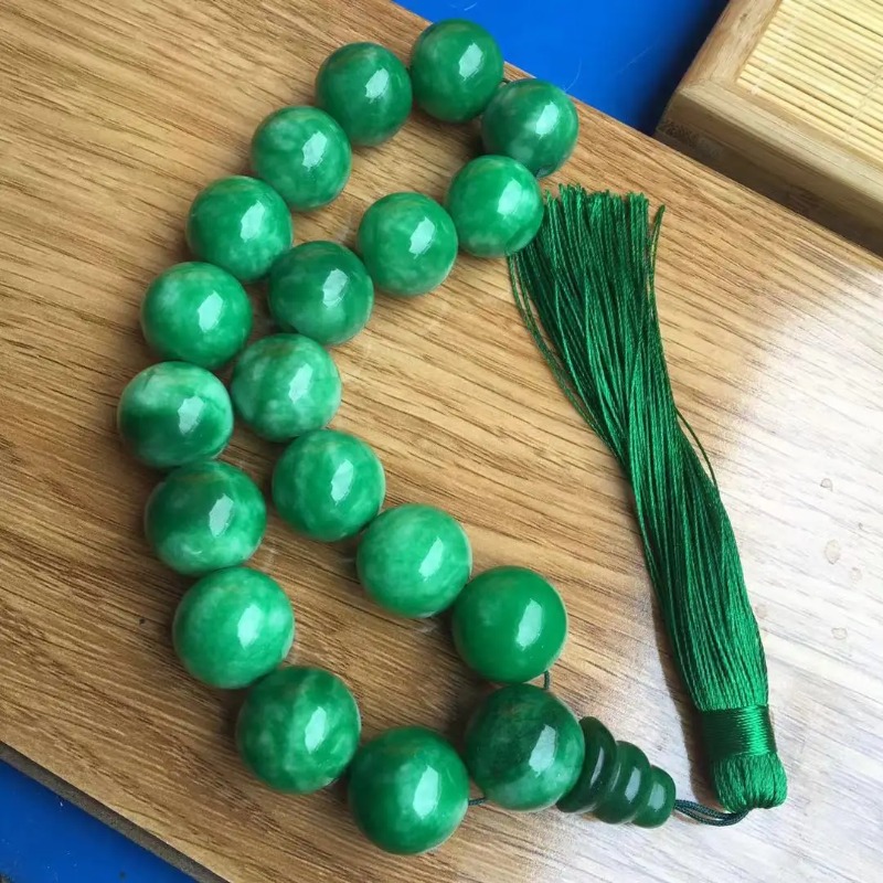 Natuurlijke Groene Jade Armban - Bracelet Beaded Men recensie en prijs