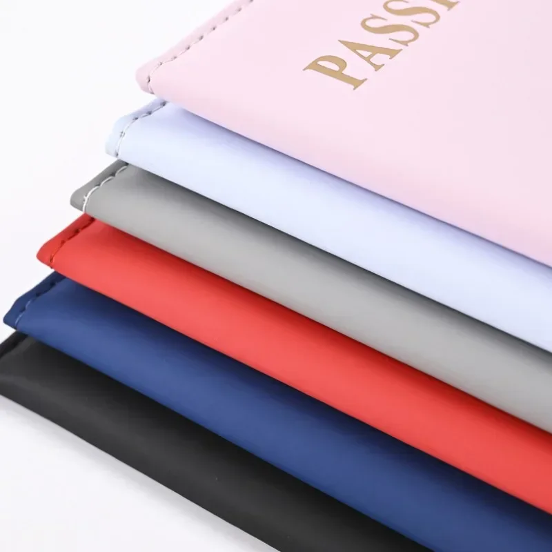 Mode paspoorthouder met letter - Men'S Accessories Travel Bag recensie en prijs